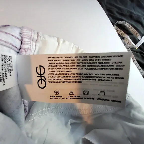 Gloria Vanderbilt Amanda Capri Jeans Lavender Kiss Prussian Paisley Print Size18 - Picture 6 of 16